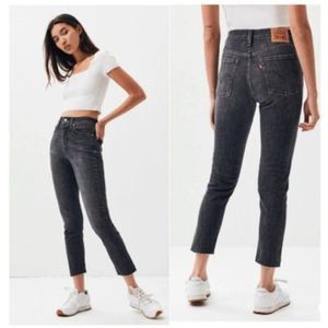 Levi's Wedgie Skinny Jeans Raw Hem